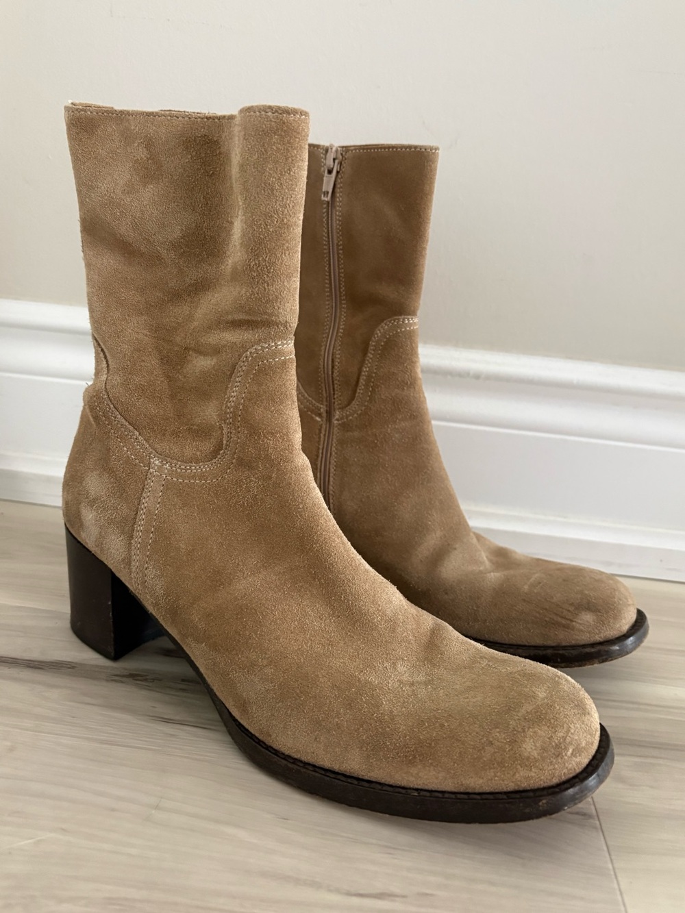 Vero Cuoio Mid-Calf Boots | Block Heel | Tan Suede, Size 7.5